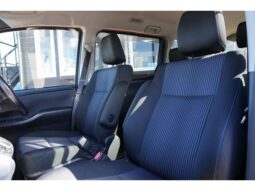 
										TOYOTA VOXY 2015 full									