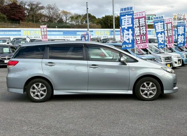 
								TOYOTA WISH 2009 full									
