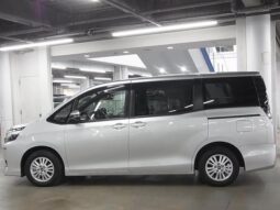 
										TOYOTA VOXY 2016 full									