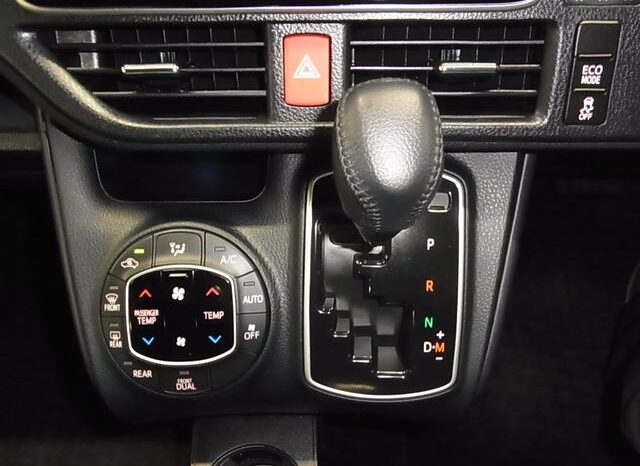 
								TOYOTA VOXY 2016 full									