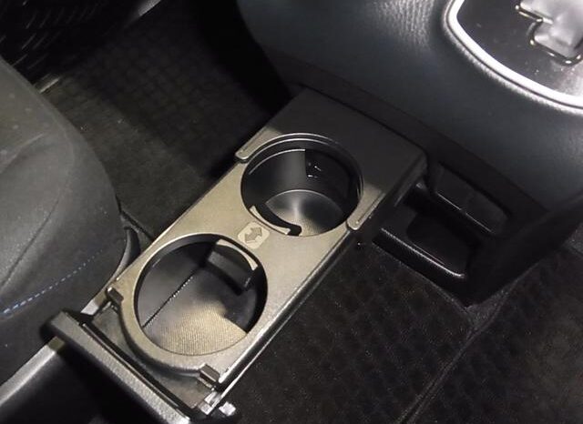 
								TOYOTA VOXY 2016 full									