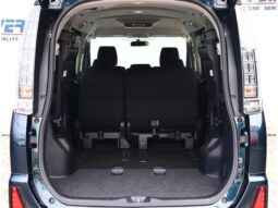 
										TOYOTA VOXY 2014 full									