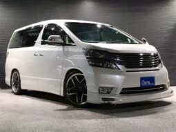 
										TOYOTA VELLFIRE 2008 full									