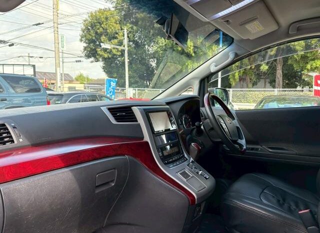 
								TOYOTA VELLFIRE 2008 full									