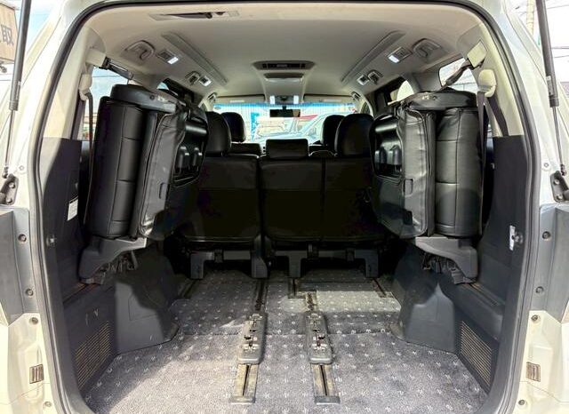 
								TOYOTA VELLFIRE 2008 full									