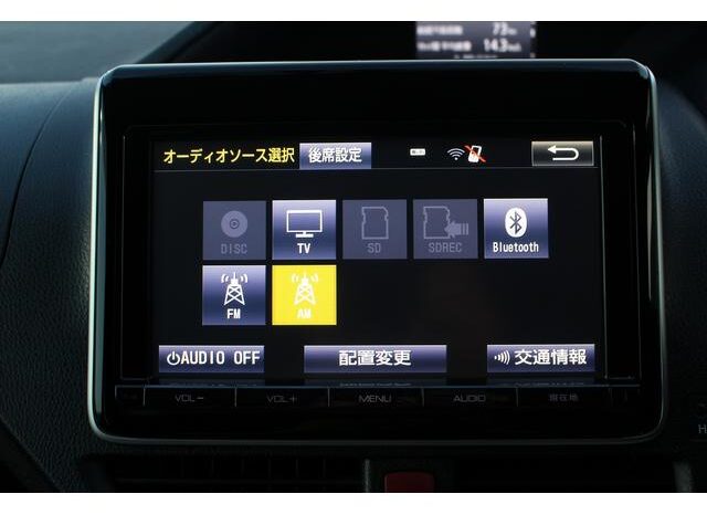 
								TOYOTA VOXY 2014 full									