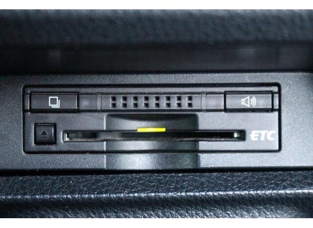 
								TOYOTA VOXY 2014 full									