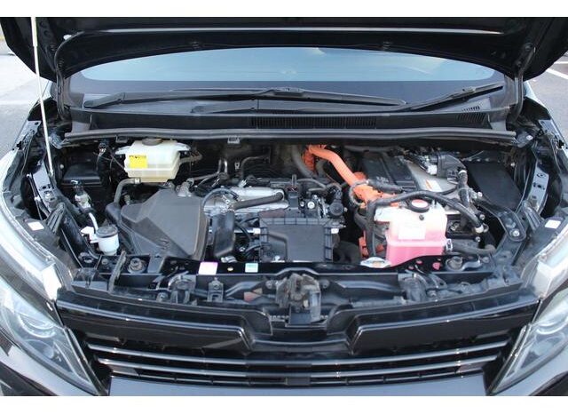 
								TOYOTA VOXY 2014 full									