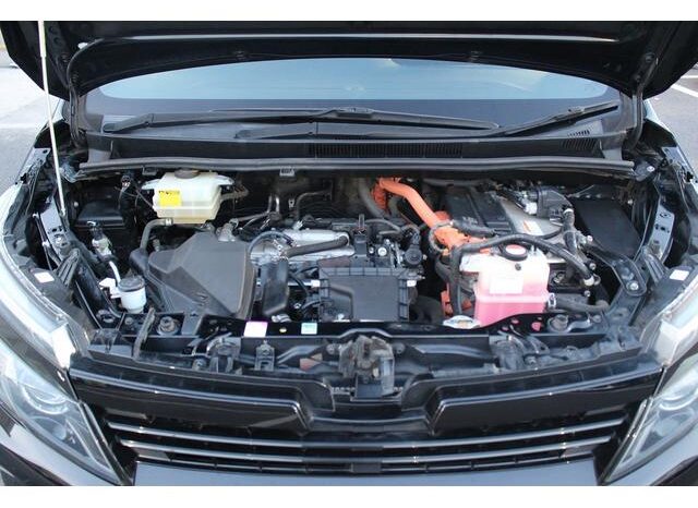 
								TOYOTA VOXY 2014 full									