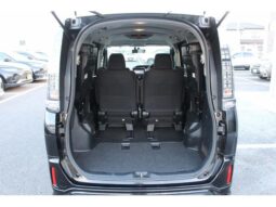 
										TOYOTA VOXY 2014 full									