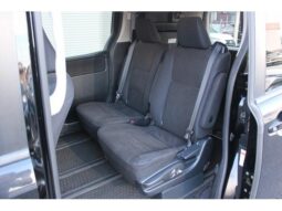 
										TOYOTA VOXY 2014 full									