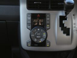 
										TOYOTA VOVY 2008 full									