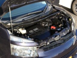 
										TOYOTA VOVY 2008 full									