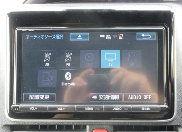 
								TOYOTA VOXY 2017 full									