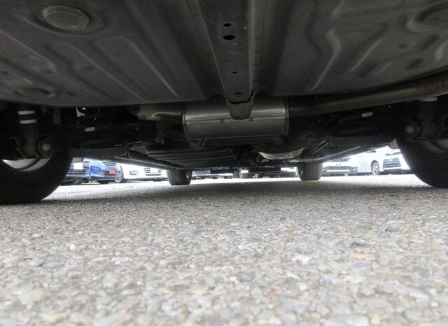 
								TOYOTA VOXY 2017 full									