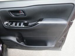 
										TOYOTA VOXY 2017 full									