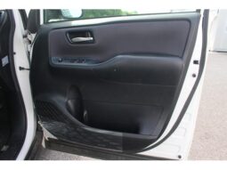 
										TOYOTA VOXY 2014 full									