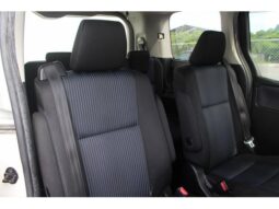 
										TOYOTA VOXY 2014 full									