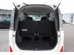 
										TOYOTA VOXY 2014 full									