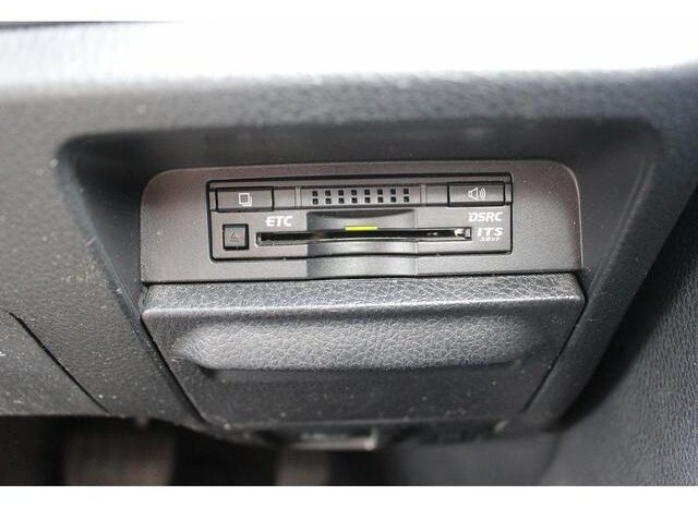 
								TOYOTA VOXY 2015 full									