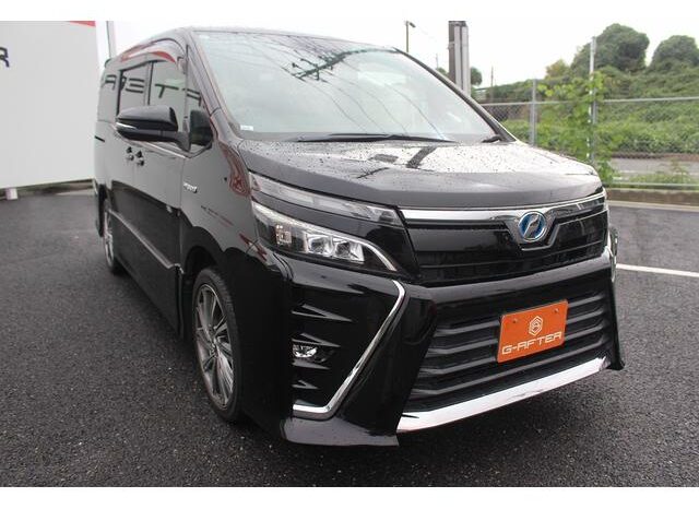
								TOYOTA VOXY 2016 full									