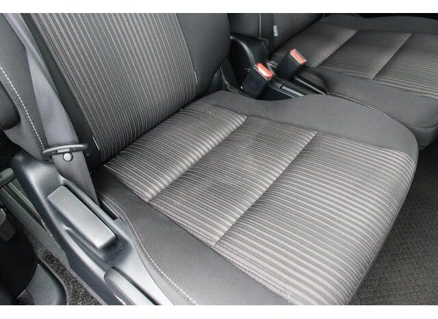 
								TOYOTA VOXY 2016 full									