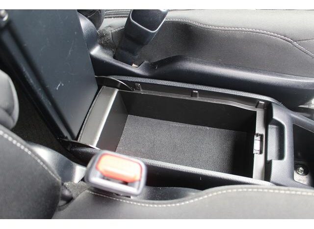 
								TOYOTA VOXY 2016 full									