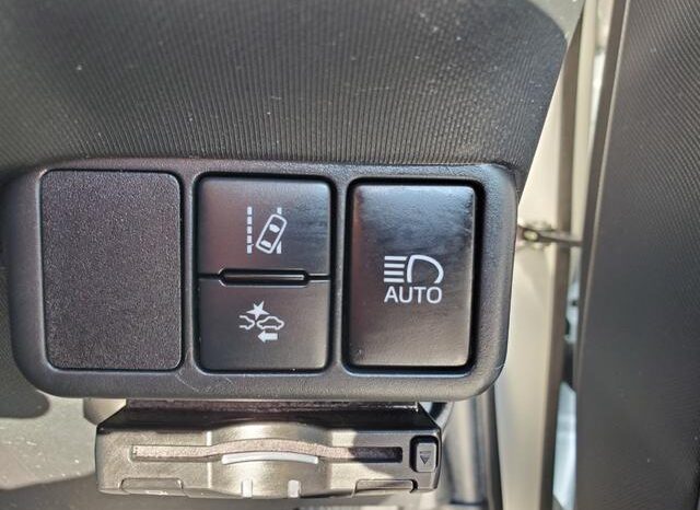 
								TOYOTA AQUA 2019 full									