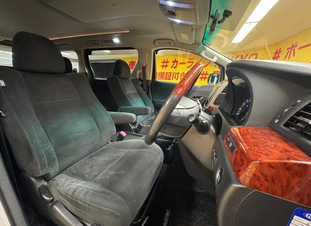 
								TOYOTA VELLFIRE 2009 full									