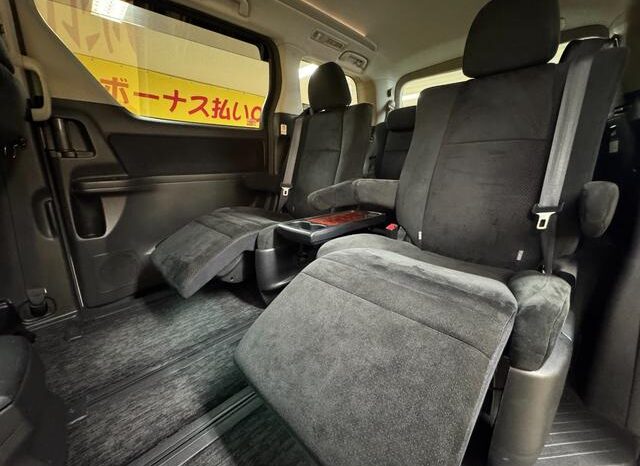 
								TOYOTA VELLFIRE 2009 full									