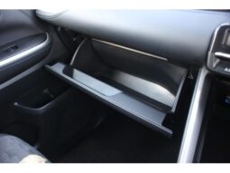 
										TOYOTA VOXY 2023 full									