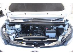 
										TOYOTA VOXY 2023 full									