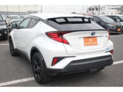 
										TOYOTA C-HR 2023 full									