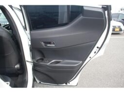 
										TOYOTA C-HR 2023 full									