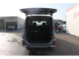 
										TOYOTA VOXY 2016 full									