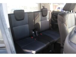 
										TOYOTA VOXY 2016 full									