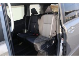 
										TOYOTA VOXY 2016 full									