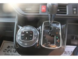 
										TOYOTA VOXY 2016 full									