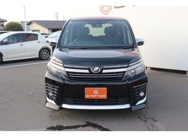 
								TOYOTA VOXY 2016 full									