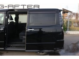 
										TOYOTA VOXY 2016 full									