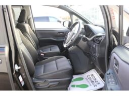 
										TOYOTA VOXY 2016 full									