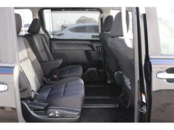 
										TOYOTA VOXY 2016 full									