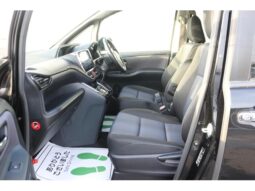 
										TOYOTA VOXY 2016 full									