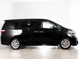 TOYOTA VELLFIRE 2009