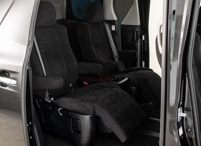 
								TOYOTA VELLFIRE 2009 full									