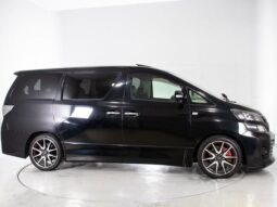 TOYOTA VELLFIRE 2012