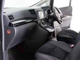 
										TOYOTA VELLFIRE 2012 full									