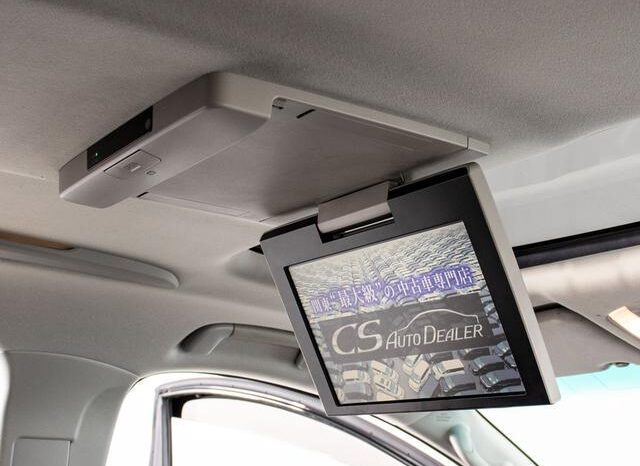 
								TOYOTA VELLFIRE 2012 full									