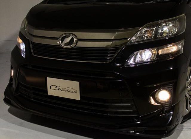 
								TOYOTA VELLFIRE 2012 full									