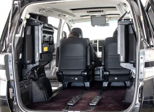 
								TOYOTA VELLFIRE 2012 full									